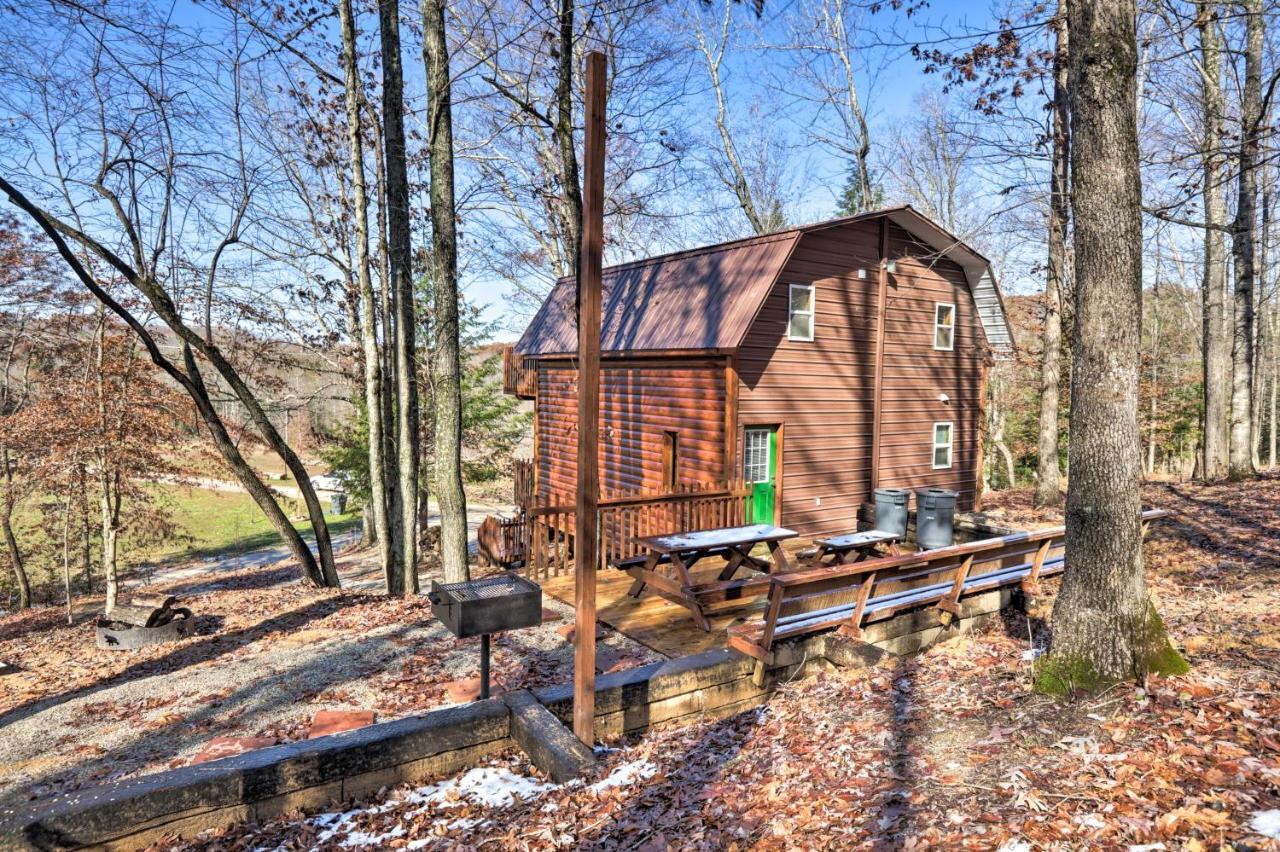 Beattyville Cabin With Decks By The Red River Gorge! Exterior photo