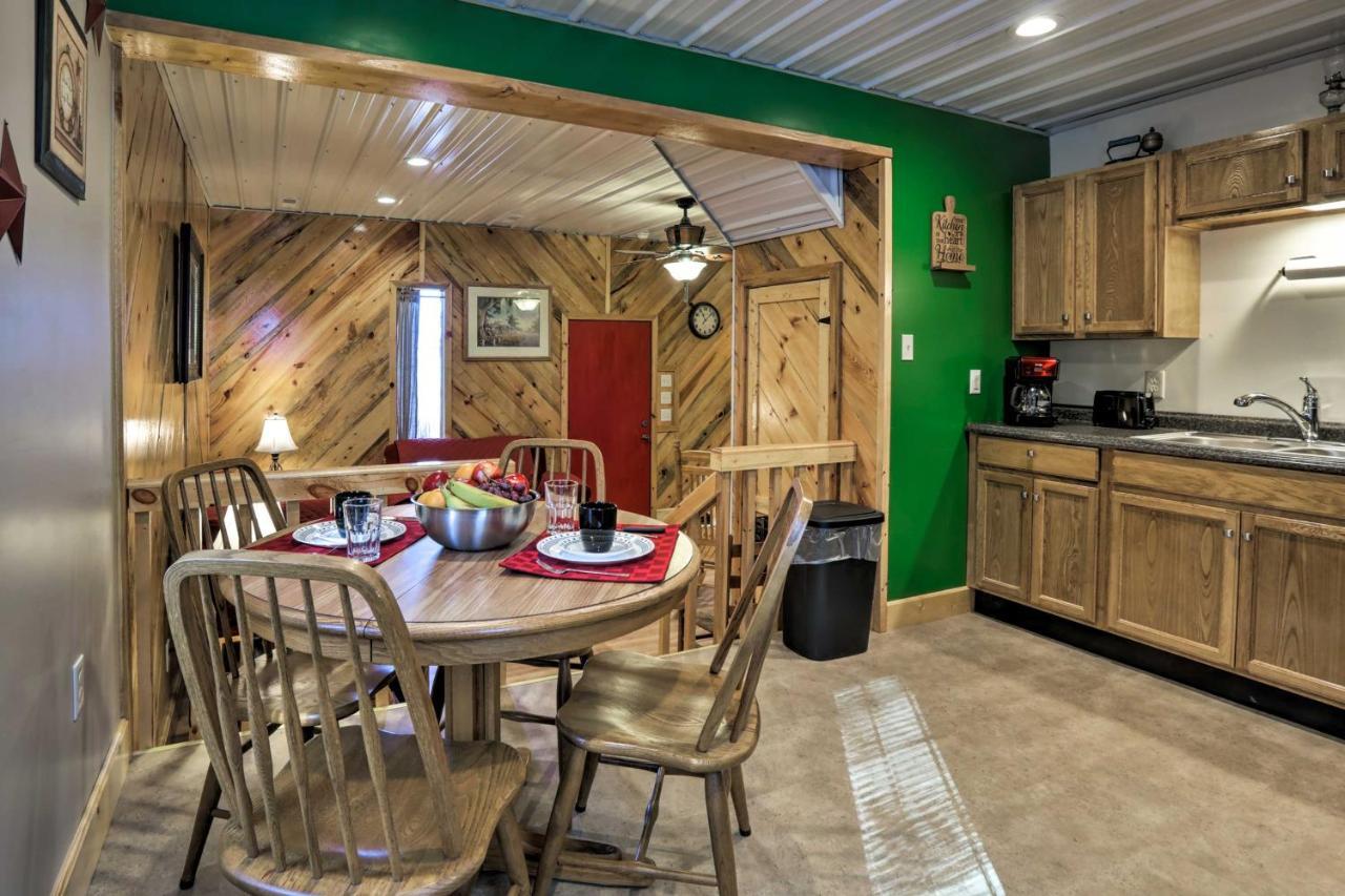 Beattyville Cabin With Decks By The Red River Gorge! Exterior photo